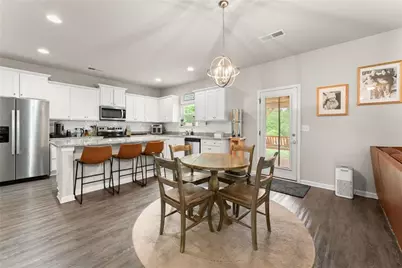 146 Waterford Circle, Cornelia, GA 30531 - Photo 17