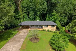 5041 Fitts Dr, Roswell, GA 30075 - Photo 5