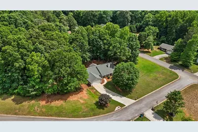 1374 Lance Circle, Winder, GA 30680 - Photo 29