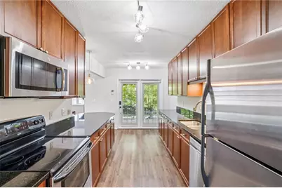 750 Dalrymple Road #L3, Atlanta, GA 30328 - Photo 15