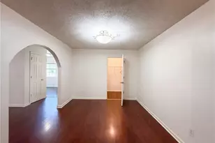 3753 Soapstone Rd, Decatur, GA 30034 - Photo 7