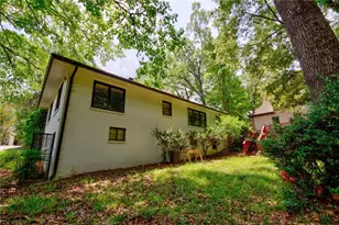 3328 Ferncliff Pl NE, Atlanta, GA 30324 - Photo 7