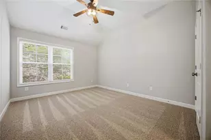 7310 Lowery Oak Dr, Roswell, GA 30075 - Photo 25