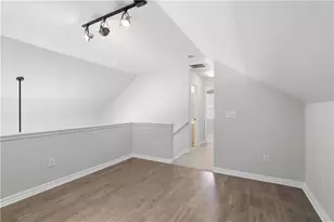 220 Hiawassee Dr, Woodstock, GA 30188 - Photo 21