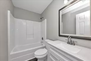 360 Parkway Rd, Union City, GA 30291 - Photo 17