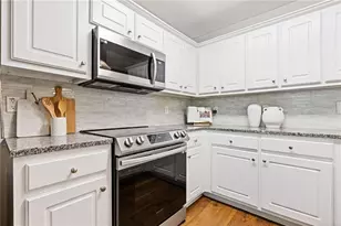 1456 Box Cir, Winder, GA 30680 - Photo 5