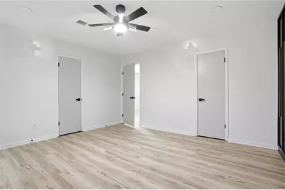 5212 Cindy Way, Stone Mountain, GA 30083 - Photo 11