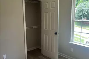 4622 Middleboro Ln, Gainesville, GA 30506 - Photo 11