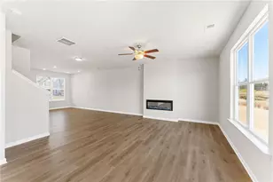 5975 Spring Wy, Stonecrest, GA 30038 - Photo 5