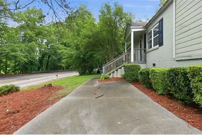 2051 Glenwood Avenue SE, Atlanta, GA 30316 - Photo 3