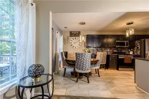 6160 Queensdale Dr, Douglasville, GA 30135 - Photo 9