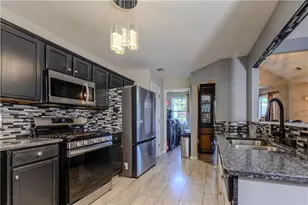 6160 Queensdale Dr, Douglasville, GA 30135 - Photo 5