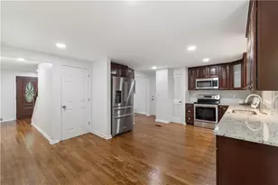 1700 Ellenwood Dr NE, Roswell, GA 30075 - Photo 15