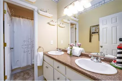 9390 Resort Circle, Gainesville, GA 30506 - Photo 17