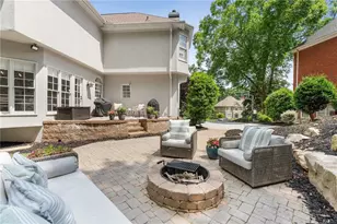 9345 Nesbit Lakes Dr, Alpharetta, GA 30022 - Photo 59