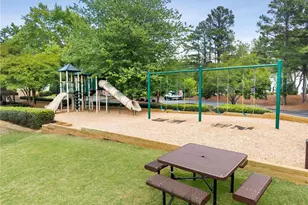 9345 Nesbit Lakes Dr, Alpharetta, GA 30022 - Photo 83