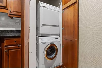 175 15th Street NE #107, Atlanta, GA 30309 - Photo 15