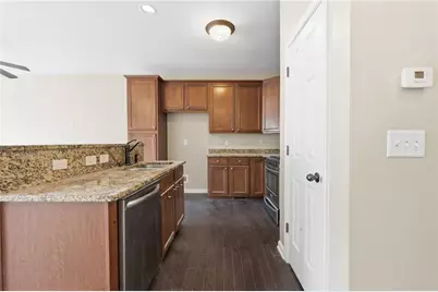 1275 Ridenour Boulevard NW, Kennesaw, GA 30152 - Photo 9