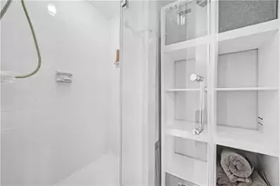 4414 Dunriver Dr SW, Lilburn, GA 30047 - Photo 19