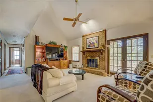 719 Clubhouse Dr SE, Conyers, GA 30094 - Photo 5