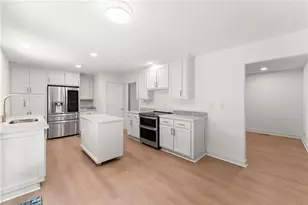 105 Stone Wood Ln, Lawrenceville, GA 30046 - Photo 15