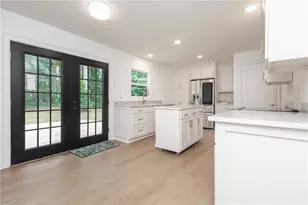 105 Stone Wood Ln, Lawrenceville, GA 30046 - Photo 11