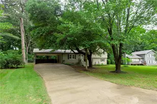 105 Stone Wood Ln, Lawrenceville, GA 30046 - Photo 5