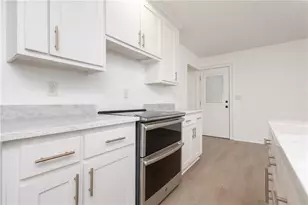 105 Stone Wood Ln, Lawrenceville, GA 30046 - Photo 15