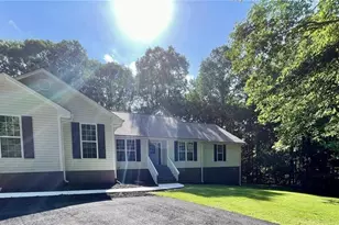 197 Blacks Mill Ct, Dawsonville, GA 30534 - Photo 1
