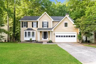 745 Mountain Oaks Pkwy, Stone Mountain, GA 30087 - Photo 1