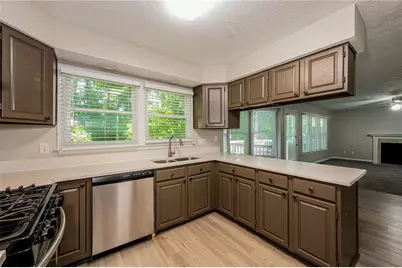 745 Mountain Oaks Parkway, Stone Mountain, GA 30087 - Photo 7