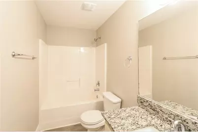 1926 Paynes Point, Winder, GA 30680 - Photo 11