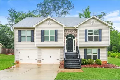 1926 Paynes Point, Winder, GA 30680 - Photo 1