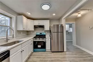 574 Glendale Rd, Scottdale, GA 30079 - Photo 11