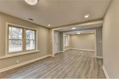 574 Glendale Road, Scottdale, GA 30079 - Photo 5