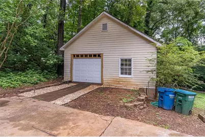 5022 Green Oak Drive SW, Lilburn, GA 30047 - Photo 37