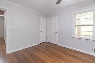 5022 Green Oak Dr SW, Lilburn, GA 30047 - Photo 5