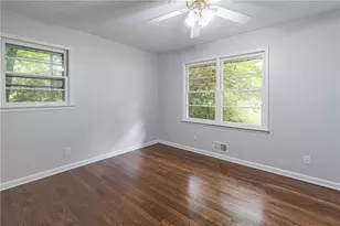 5022 Green Oak Dr SW, Lilburn, GA 30047 - Photo 29