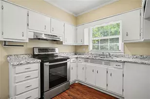 309 Cherokee Cir, Griffin, GA 30224 - Photo 13