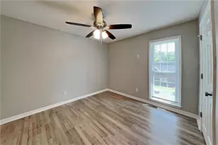 3912 Sharpel Ln NW, Kennesaw, GA 30152 - Photo 13