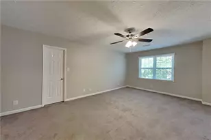 2922 Melton Ct SW, Lilburn, GA 30047 - Photo 11
