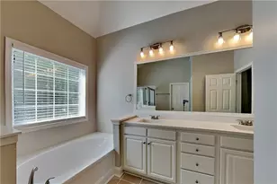 3761 Carmen Ct SW, Marietta, GA 30064 - Photo 11