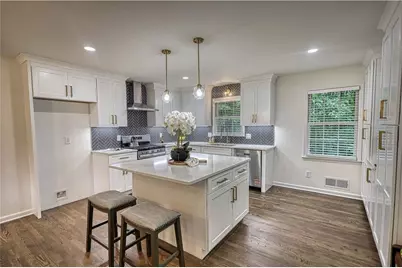 1720 Aleta Drive, Marietta, GA 30066 - Photo 9