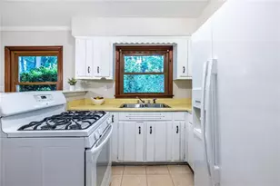 573 N Superior Ave, Decatur, GA 30033 - Photo 17