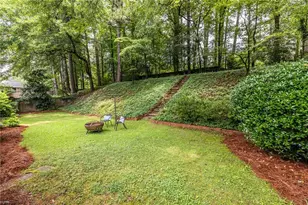 573 N Superior Ave, Decatur, GA 30033 - Photo 43