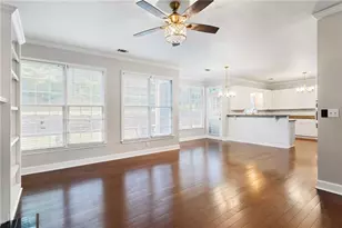 1841 Lake Cove Dr SW, Atlanta, GA 30331 - Photo 7