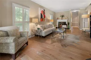 5201 Glenridge Dr NE, Sandy Springs, GA 30342 - Photo 7