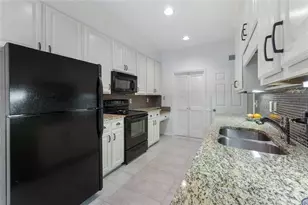 5201 Glenridge Dr NE, Sandy Springs, GA 30342 - Photo 17