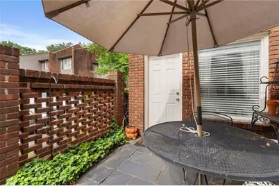 5201 Glenridge Drive NE, Sandy Springs, GA 30342 - Photo 33