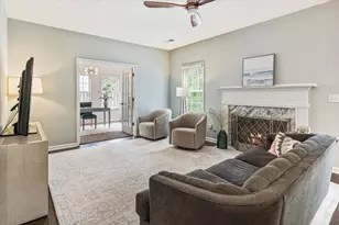 12695 Morningpark Cir, Alpharetta, GA 30004 - Photo 17